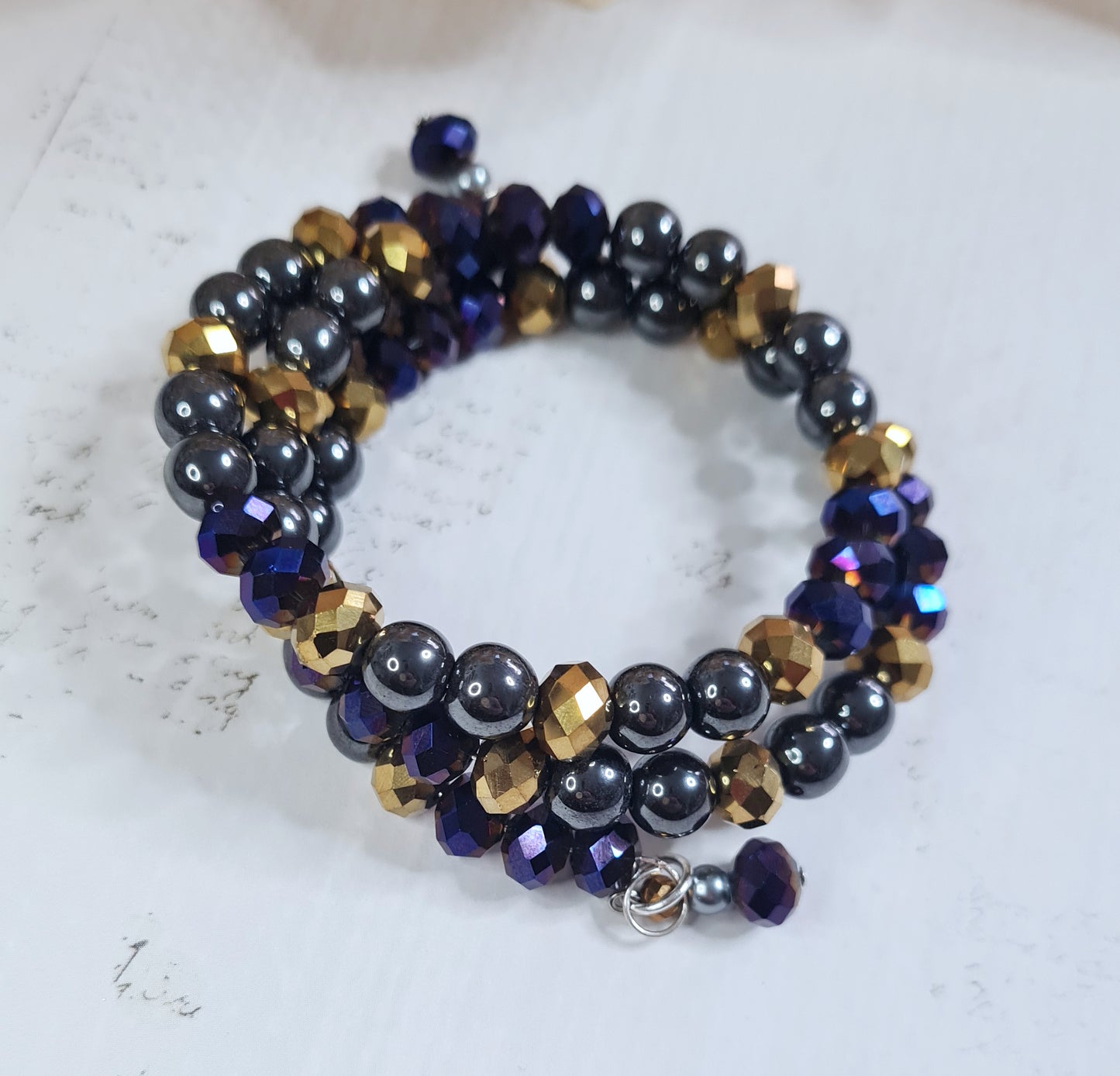 Armband - Glamúr, svart, fjólu og gyllt